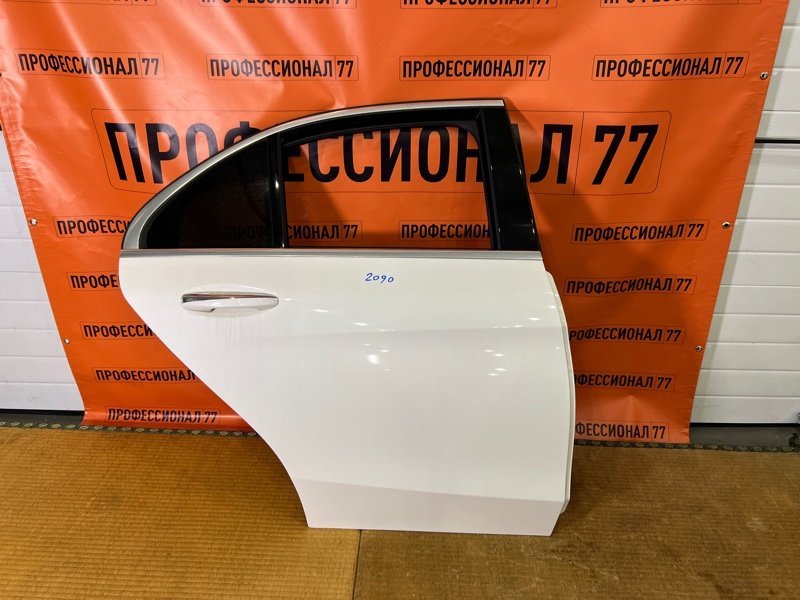 Дверь боковая Mercedes-Benz