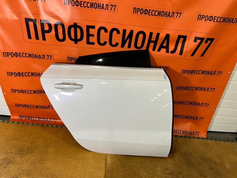 Дверь боковая VAG